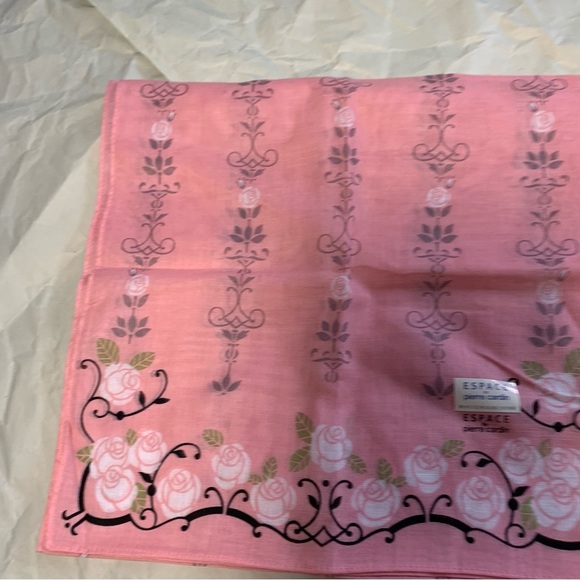 Escape by Pierre Cardin cotton scarf - Picture 1 of 8
